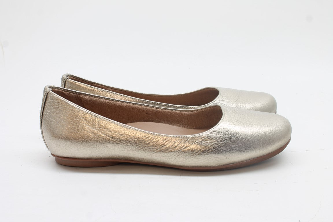 Naturalizer Maxwell Women's Flats  Floor Sample
