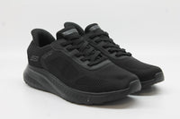 Black/Black