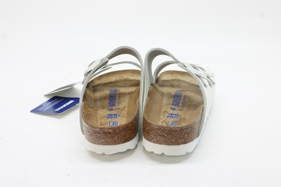 Birkenstock Women's Arizona Soft Footbed Sandals Floor Sample
