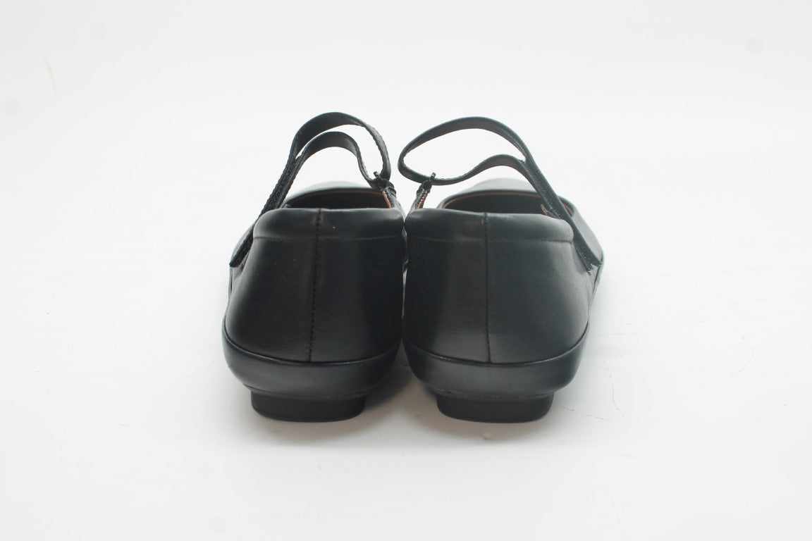 Naturalizer Women's Behold Mary Jane Flat Floor Sample