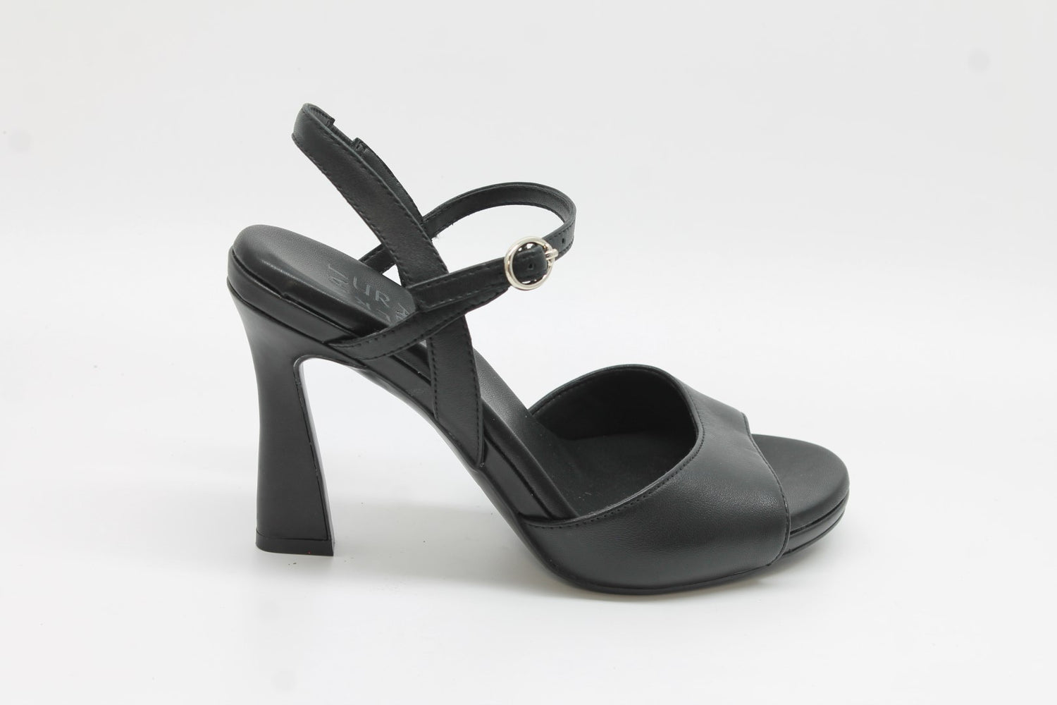 Naturalizer Women's Lala Dress Sandals Floor Sample