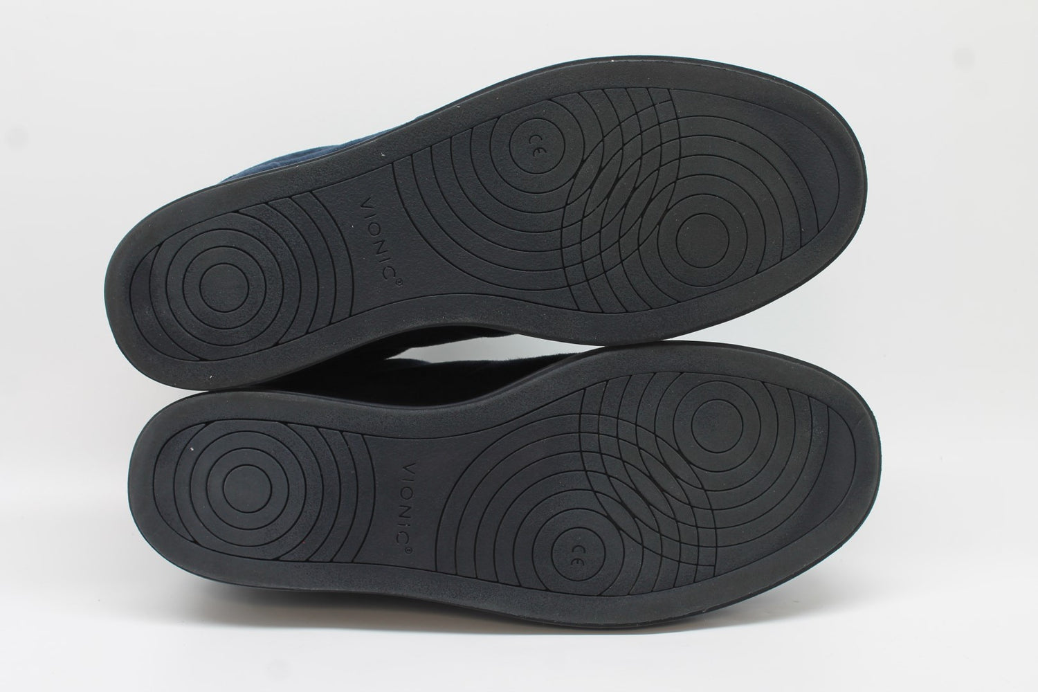 Vionic Lucas Court Men's Sneakers Floor Sample