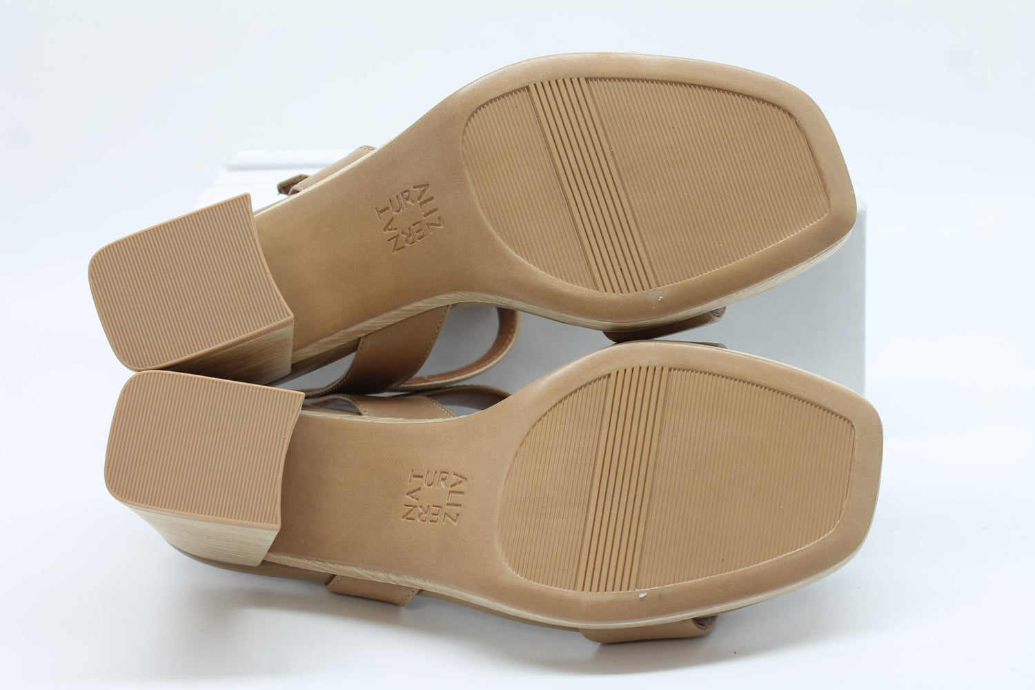 Naturalizer Women's Rose Heeled Sandals Floor Sample