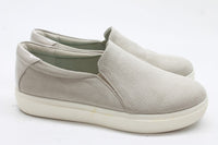 Dr. Scholl's Women's Madison Cloud Slip On Sneaker Floor Sample