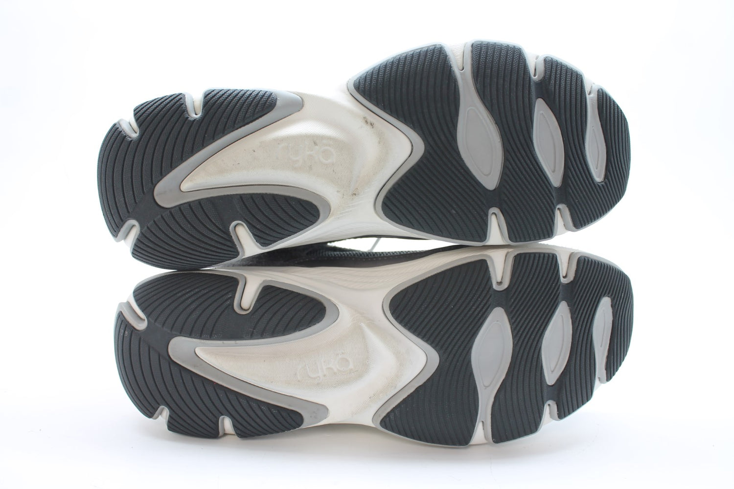 Ryka Women's Devotion X Max Classic Sneakers Floor Sample
