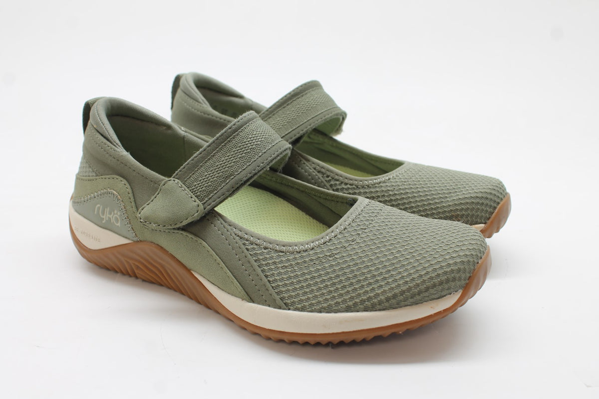 Vetiver Green