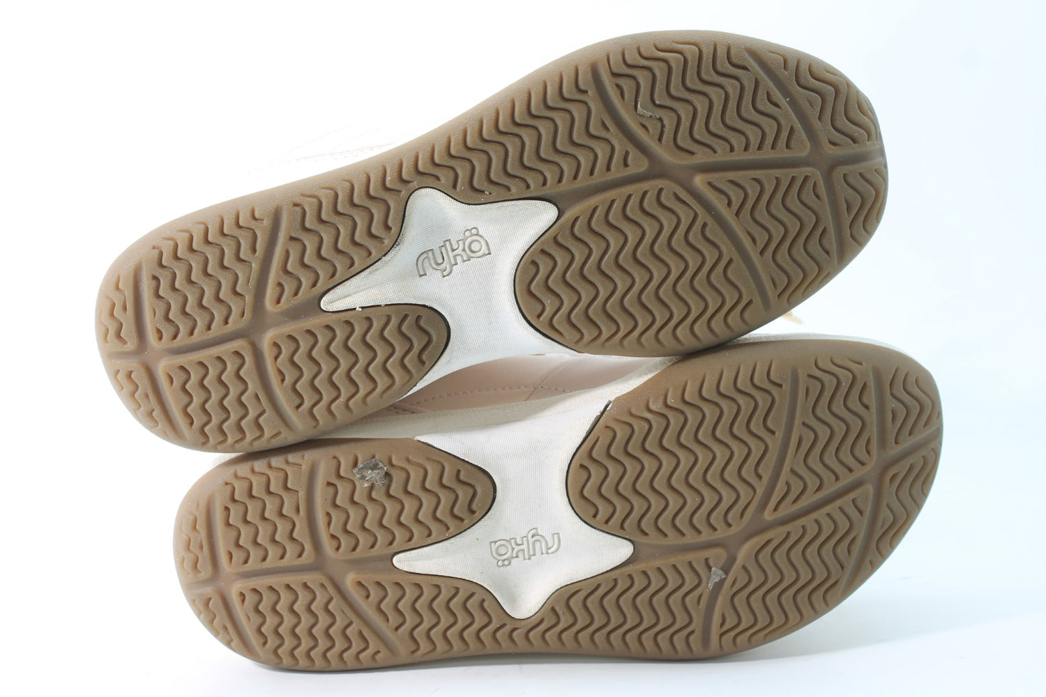 Ryka Women's Courtside Sneakers Floor Sample
