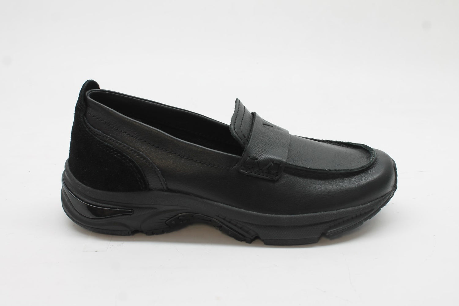 Vionic Women's Walk Roam Loafers Floor Sample