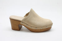 Naturalizer Bailey Women's Clogs Floor Sample