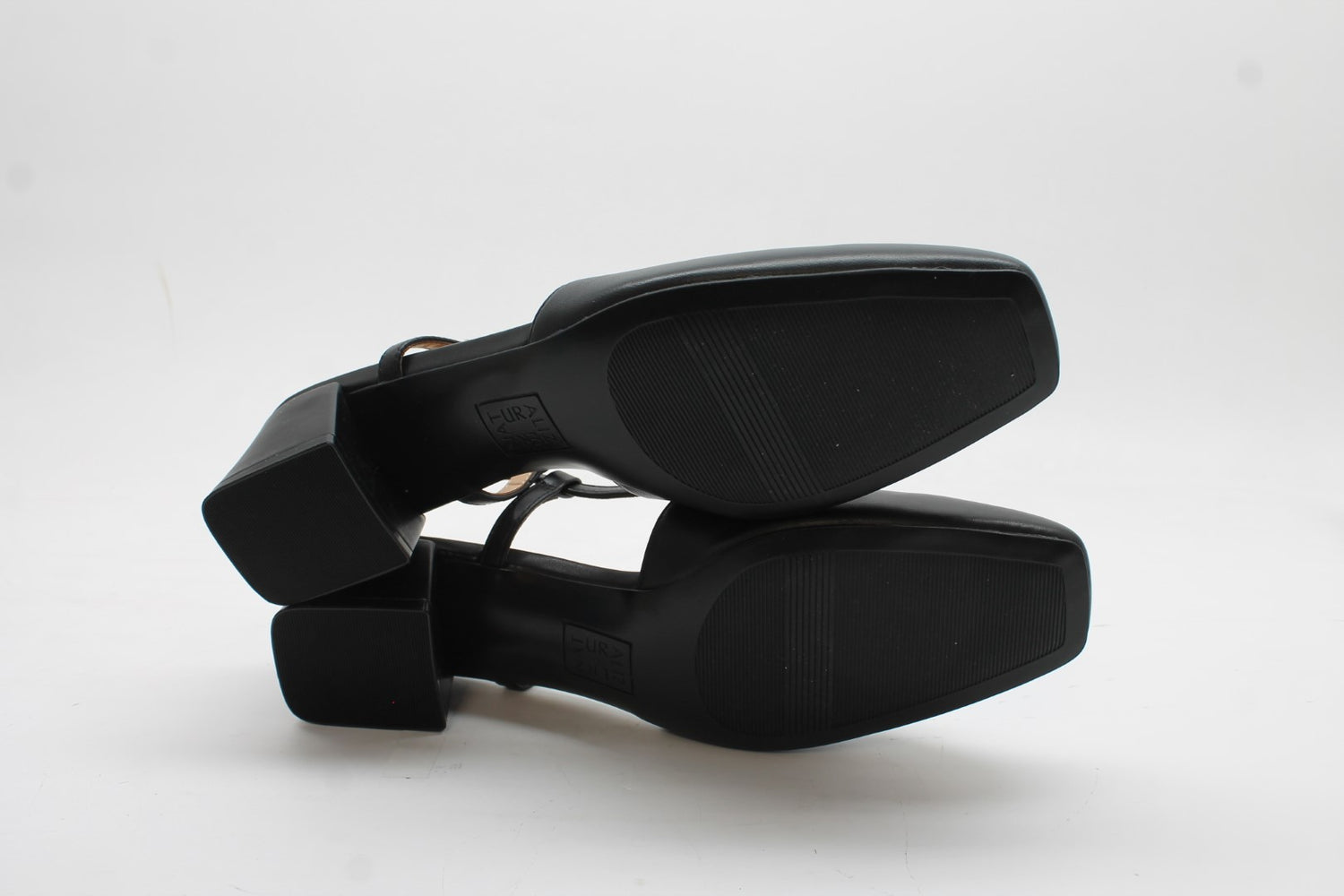 Naturalizer Harper Women's Slingback Pumps Floor Sample
