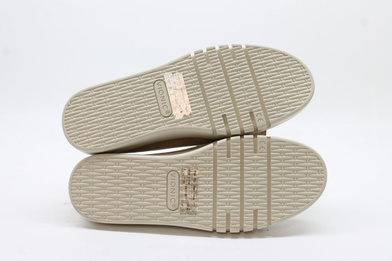 Vionic Women's Chantel Loafers Floor Sample