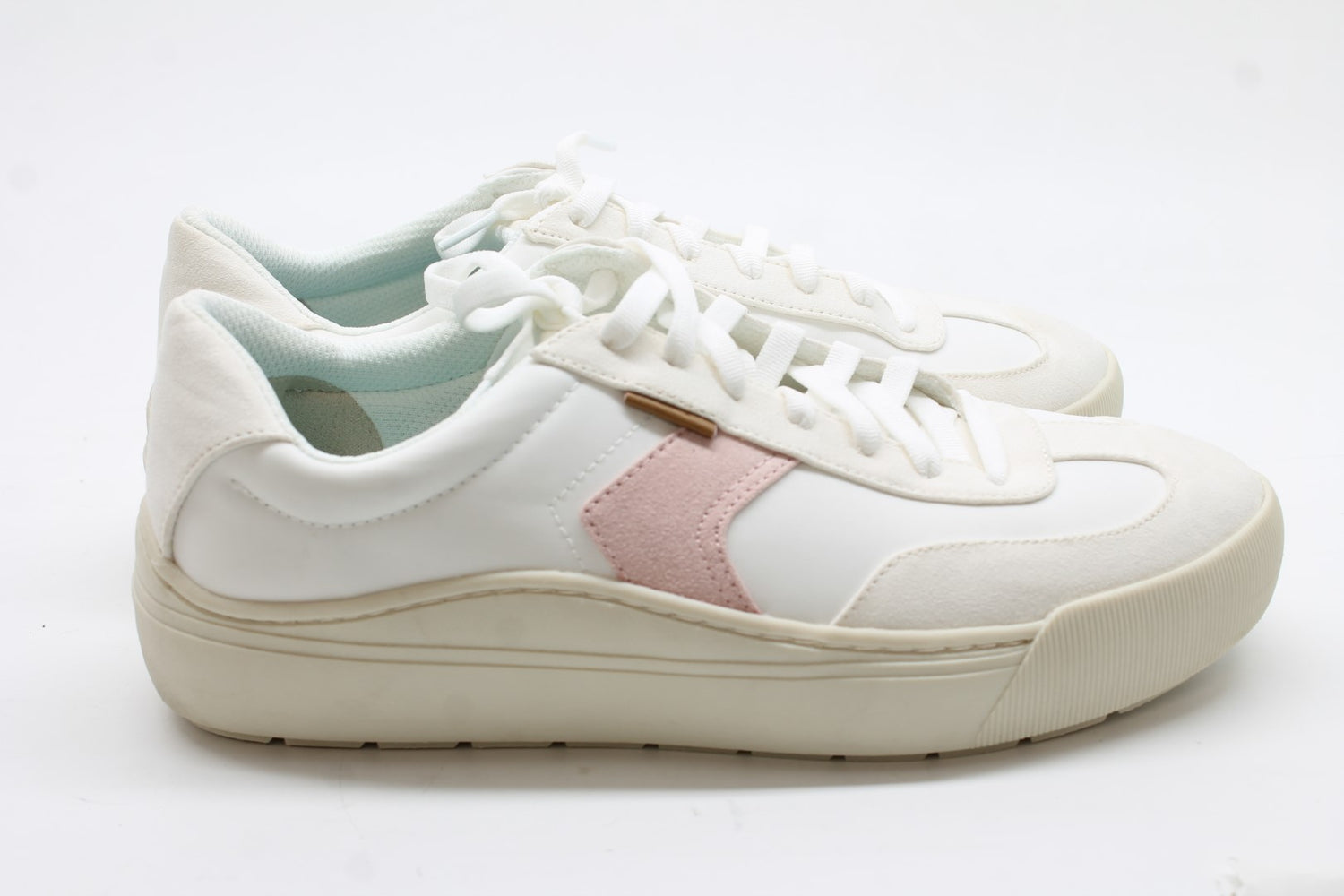 Dr. Scholl's Women's Time Off Win Sneakers Floor Sample