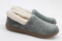 Vionic Women's Clare Cozy Collar Slippers Floor Sample