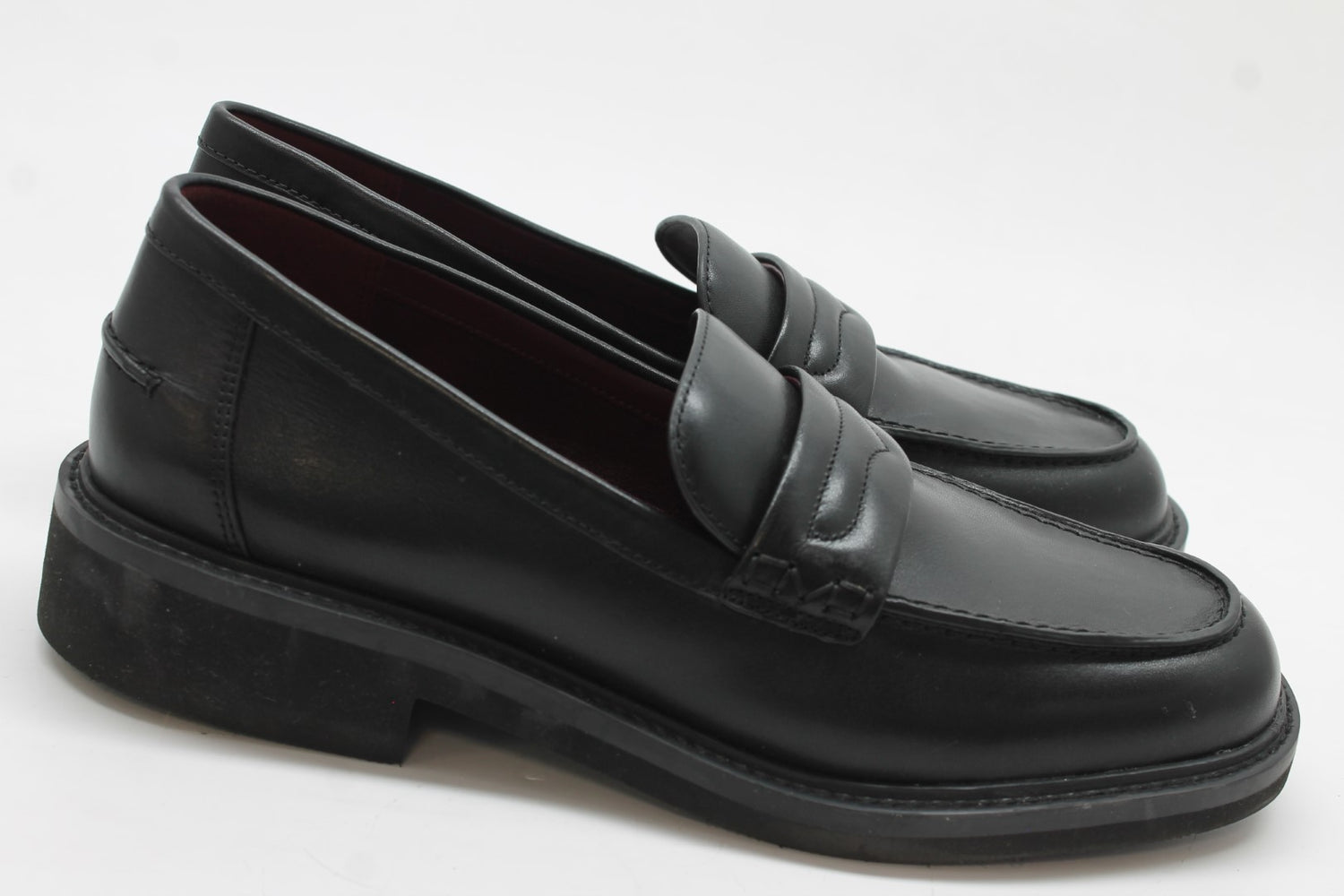 Vionic Women's Caitlin Loafers Floor Sample