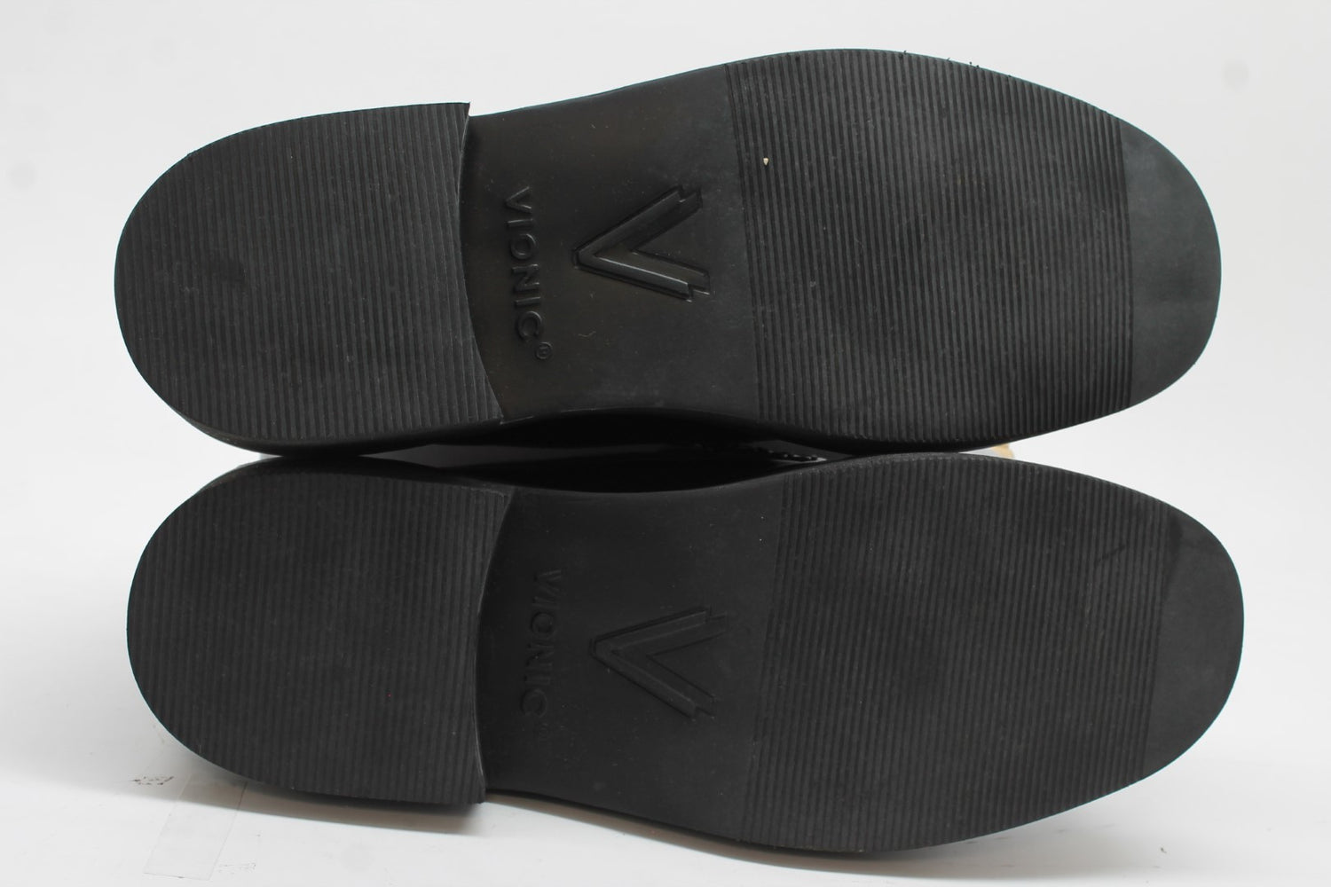 Vionic Women's Caitlin Loafers Floor Sample
