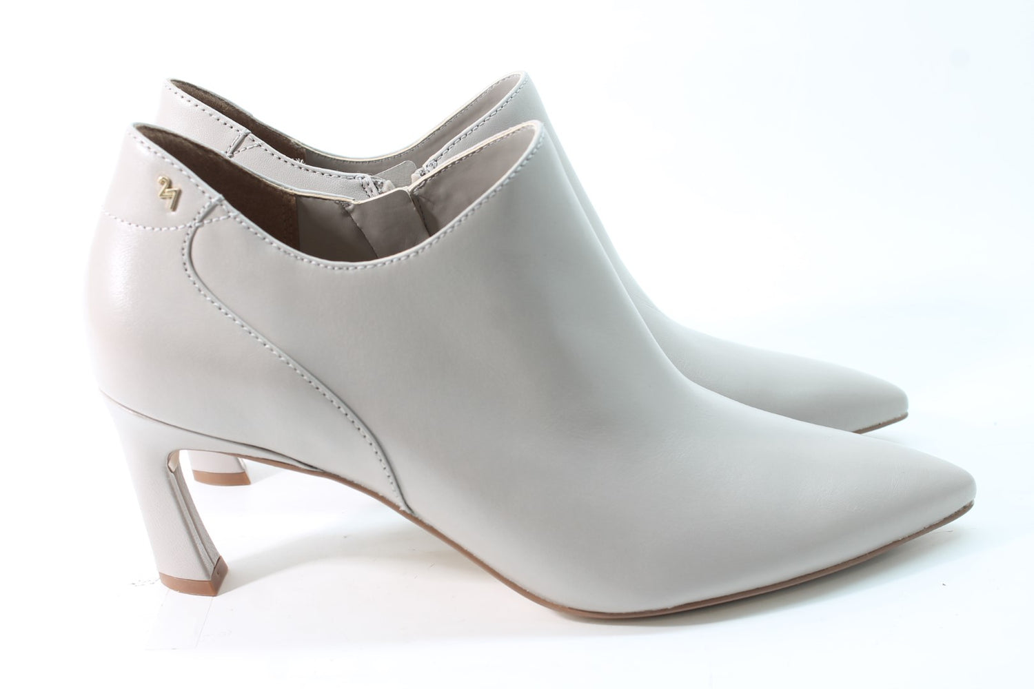 Naturalizer Women's Margot Bootie Floor Sample