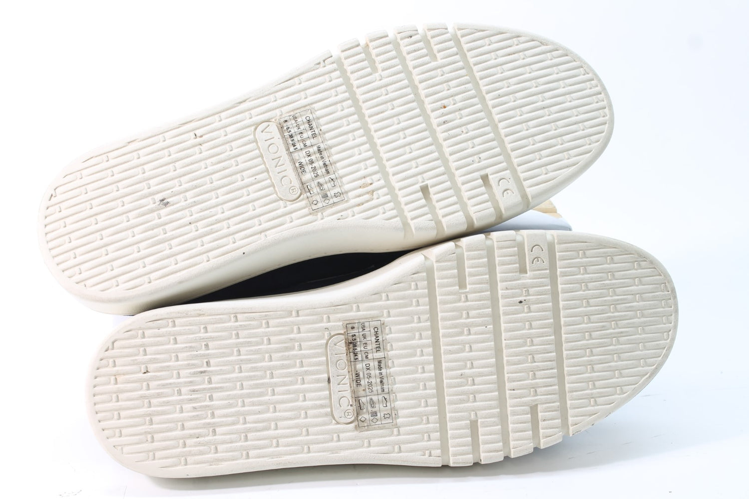 Vionic Women's Chantel Loafers Floor Sample