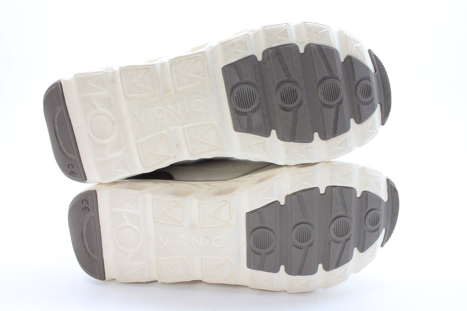 Vionic Women's Presley Sneakers Floor Sample