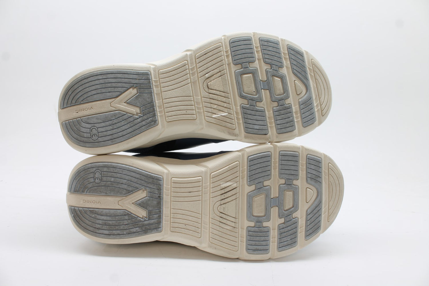 Vionic Women's Walk Paloma Sneakers Floor Sample