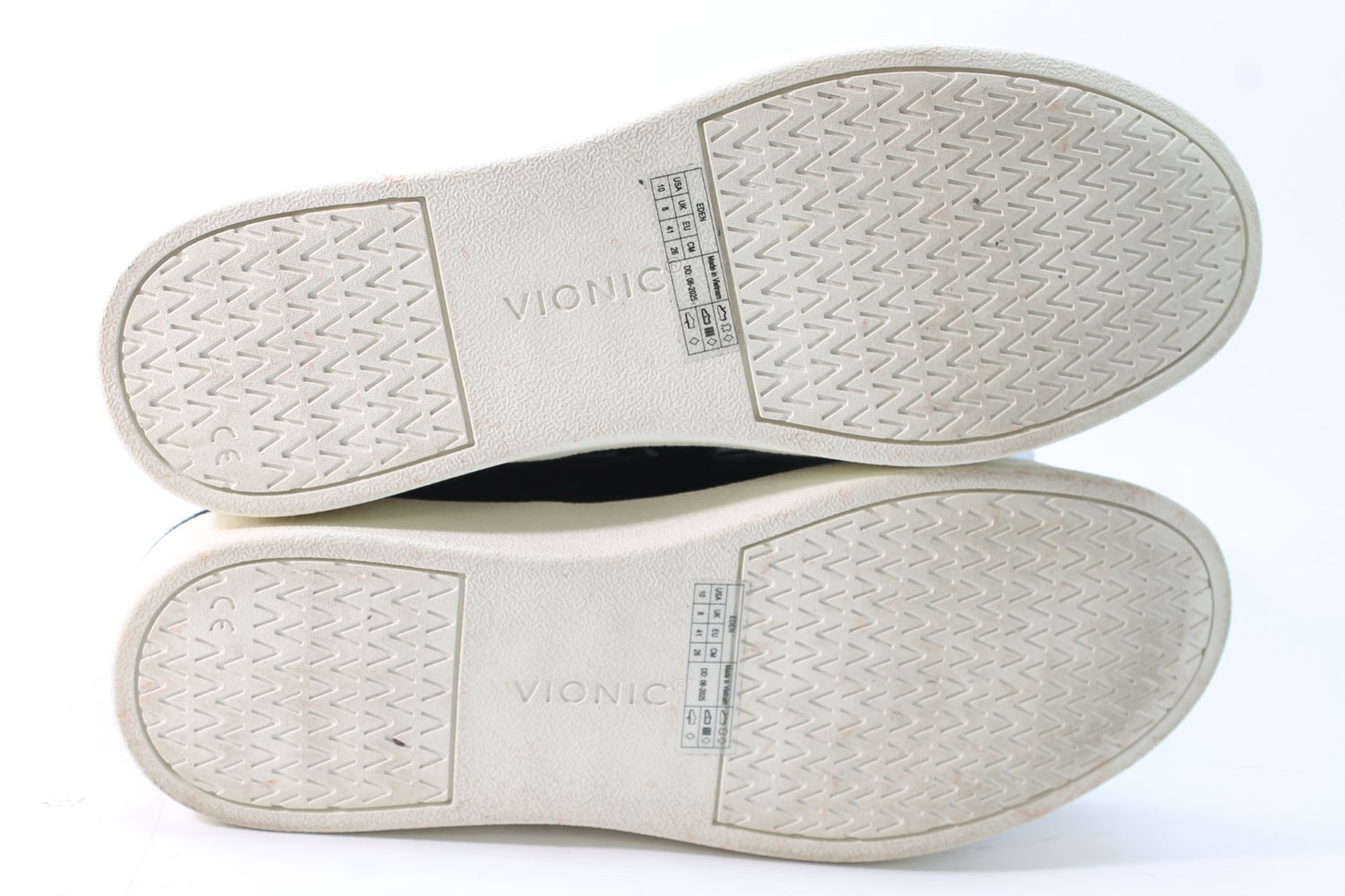 Vionic Women's Eden Sneakers Floor Sample