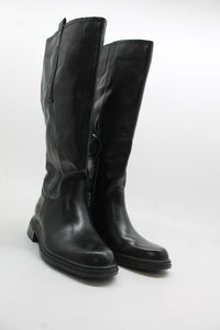 Black Wide Calf