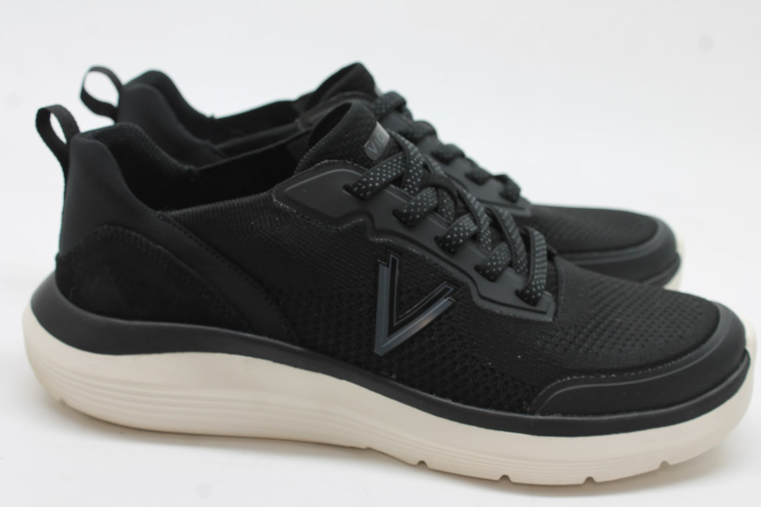 Vionic Women's Hayward Slip On Sneakers Floor Sample