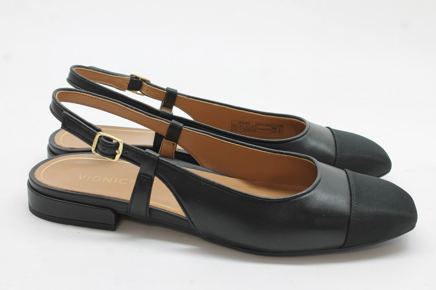 Vionic Petaluma Women's Flat Floor Sample