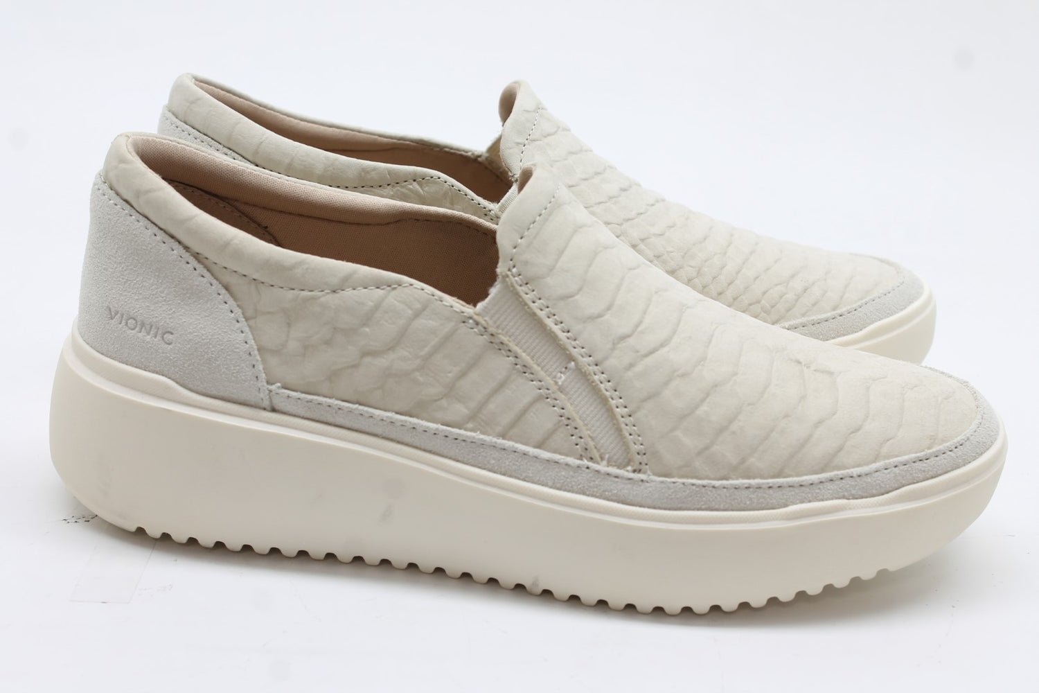 Vionic Women's Kearny Slip-On Sneakers Floor Sample
