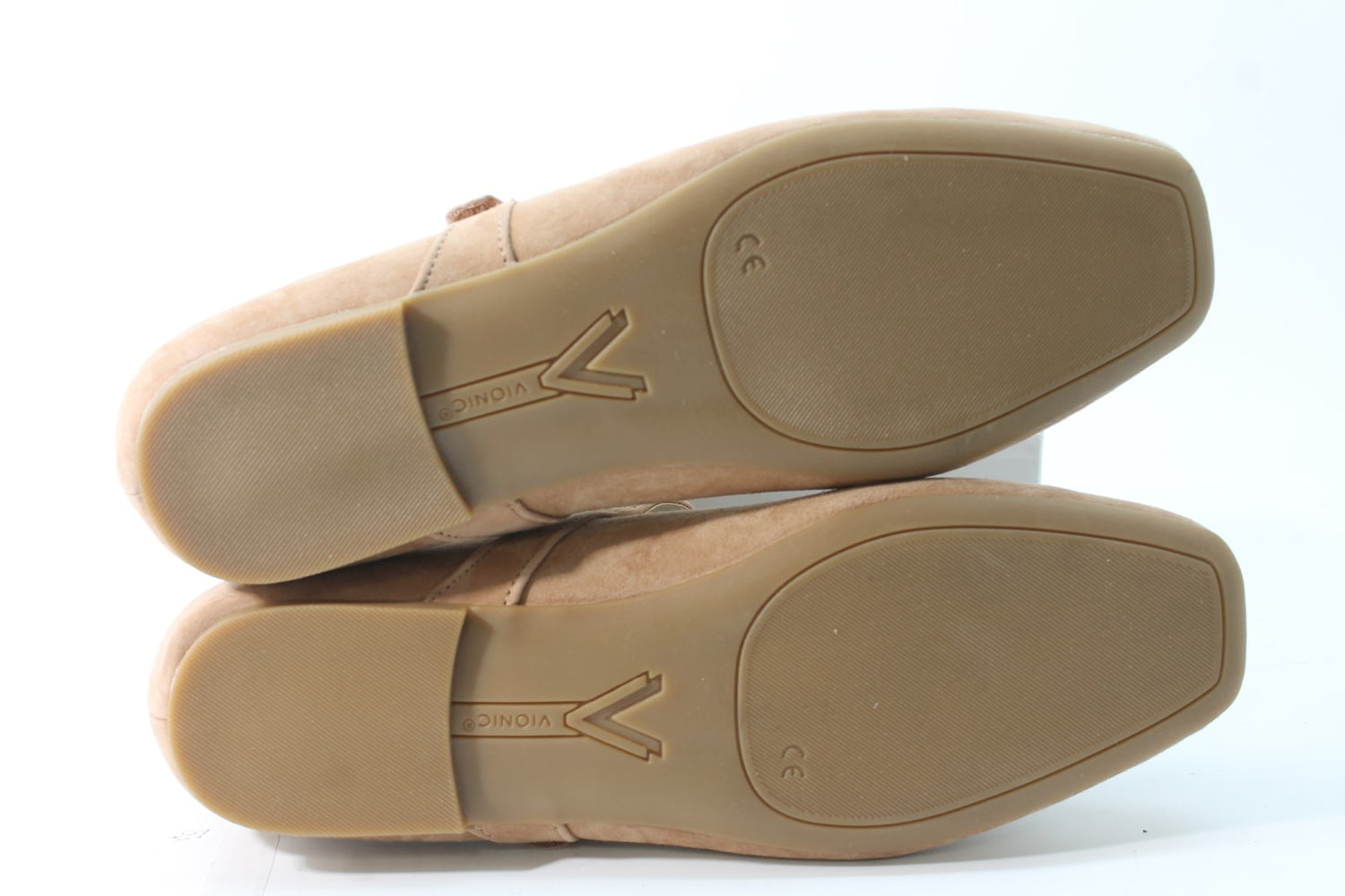 Vionic Alameda Women's Flats, Floor Saample