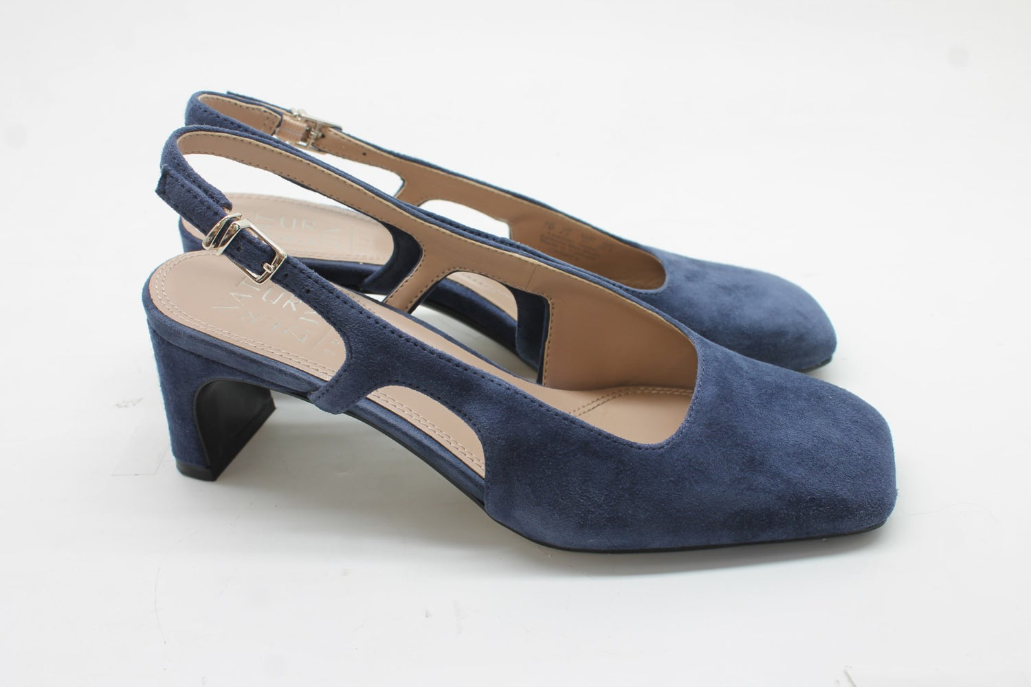 Naturalizer Women's Carmen Slingback Pumps Floor Sample