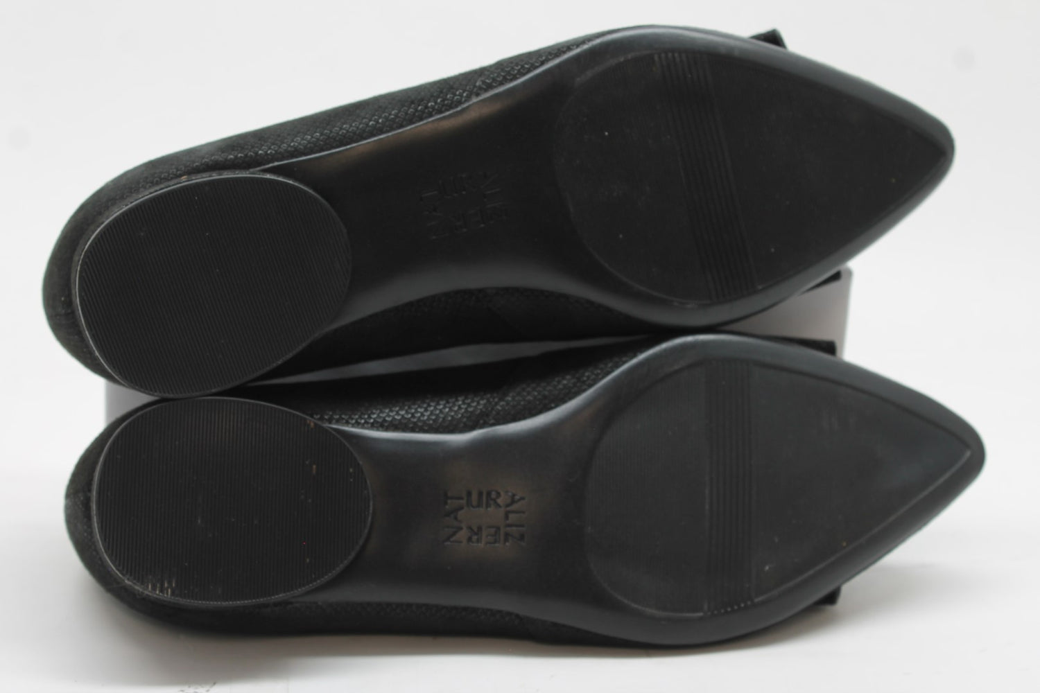 Naturalizer Havana-Bow Women's Flats Floor Sample