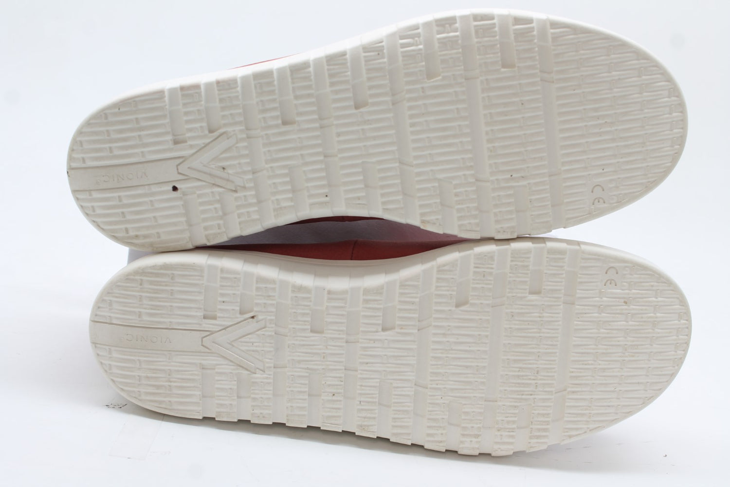 Vionic Women's Uptown Willa Slip On Loafers Floor Sample