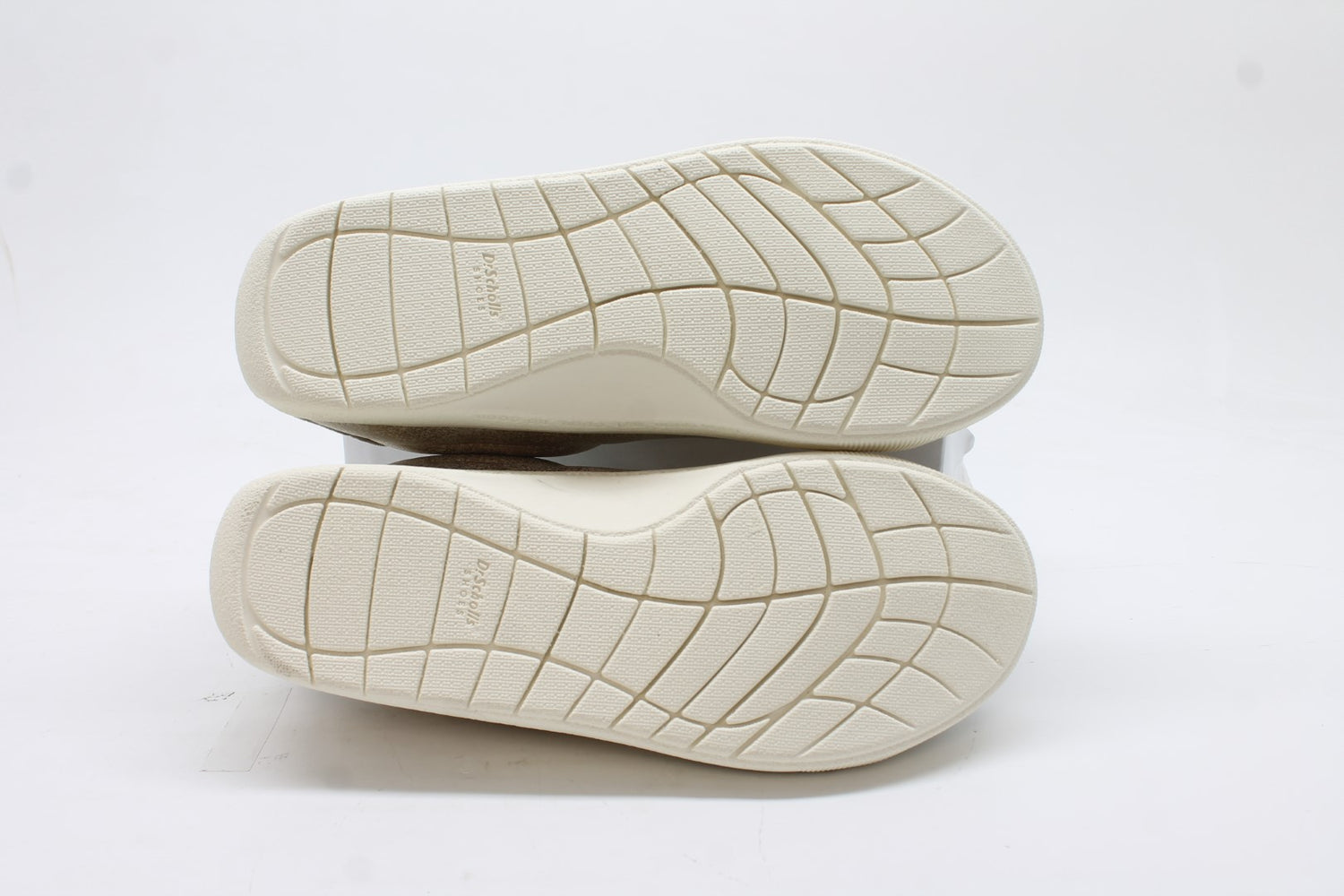 Dr. Scholl's Women's Be Bright Sneakers Floor Sample