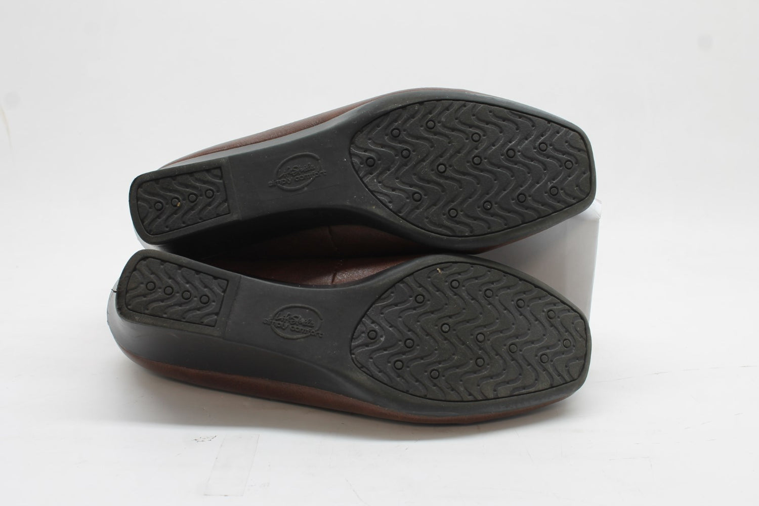 LifeStride Women's Groovy Wedges Floor Sample
