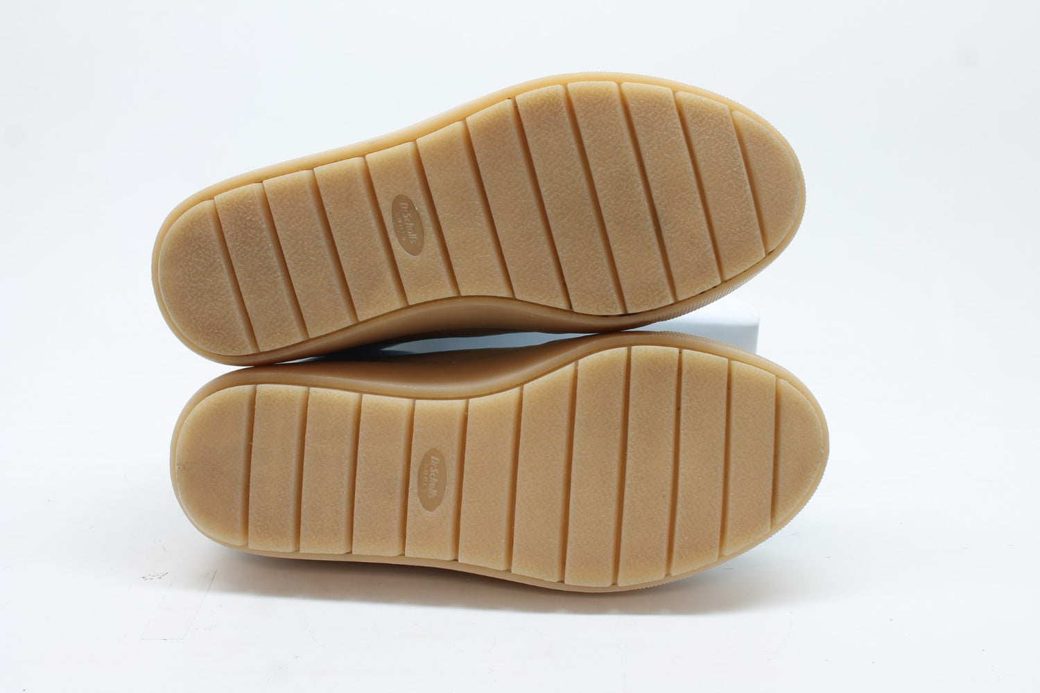 Dr. Scholl's Women's Time Off Win Sneakers Floor Sample