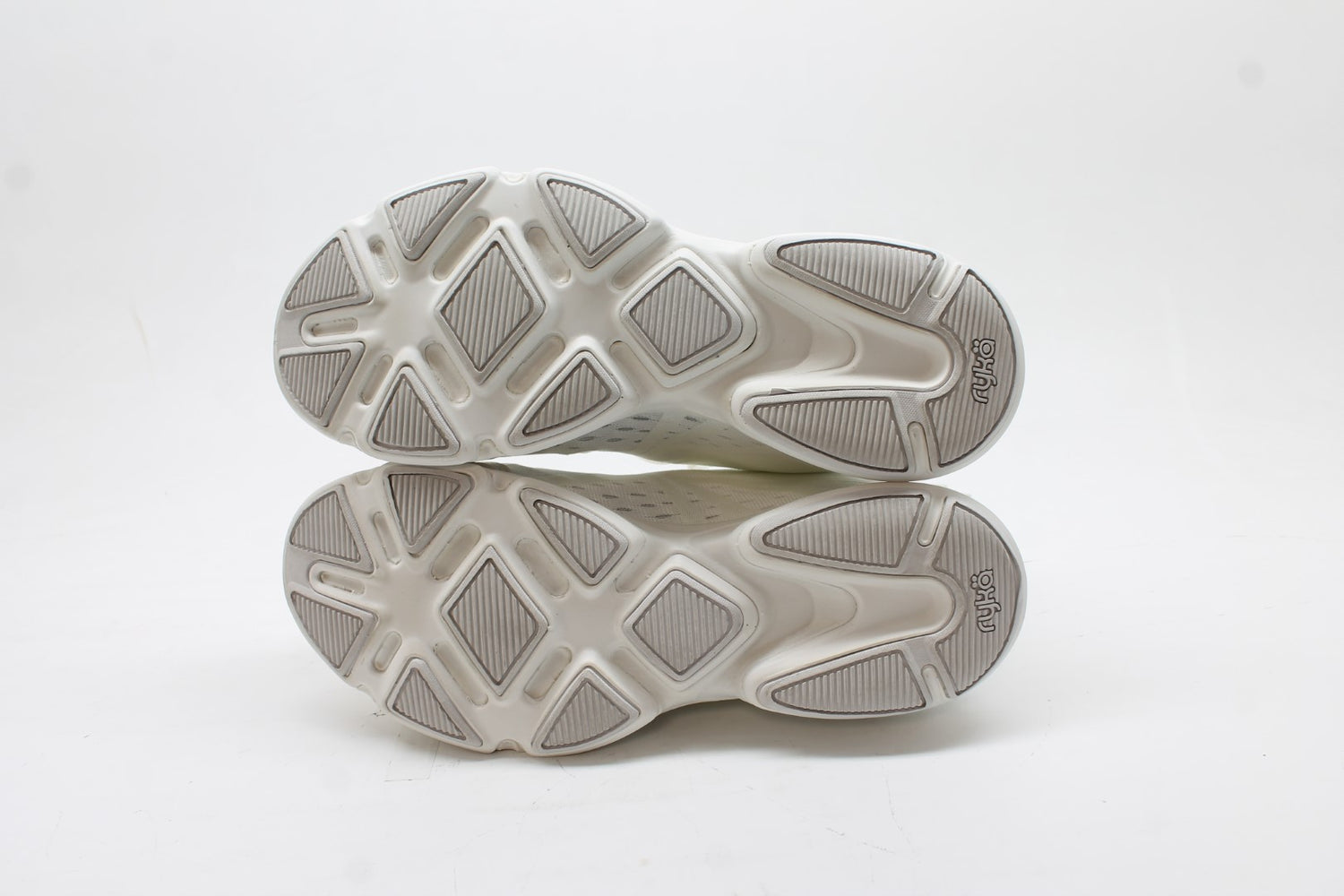 Ryka Devotion Plus 3 Women's Sneakers Floor Sample