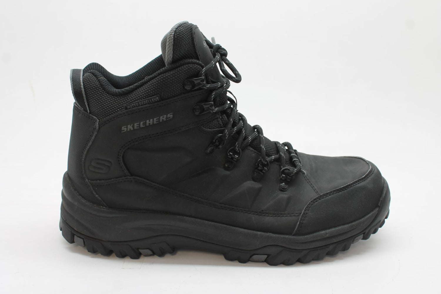 Skechers Men's Relaxed Fit Relment Dagget Boots Floor Sample