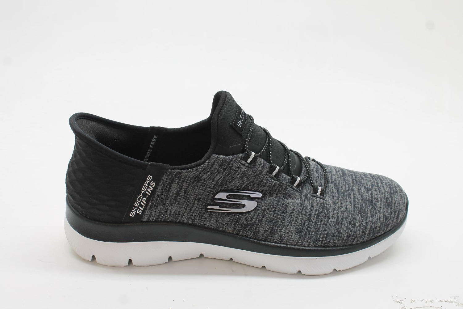 Skechers Women's Summits Dazzling Haze Sneakers Floor Sample