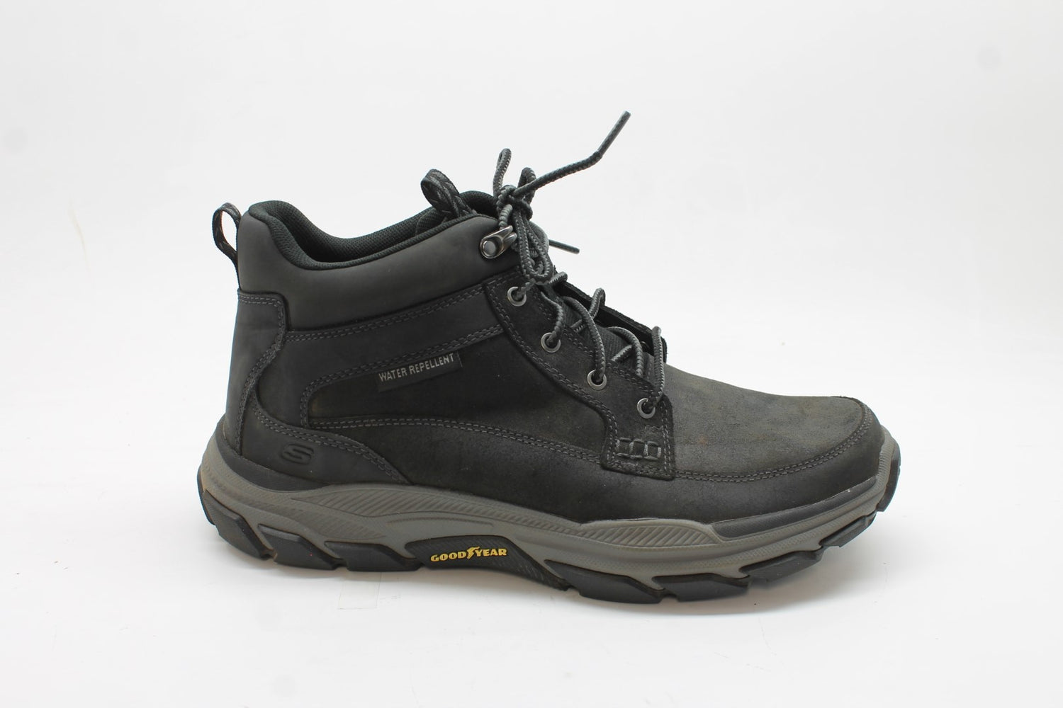 Skechers Men's Respected Boswell Boots Floor Sample