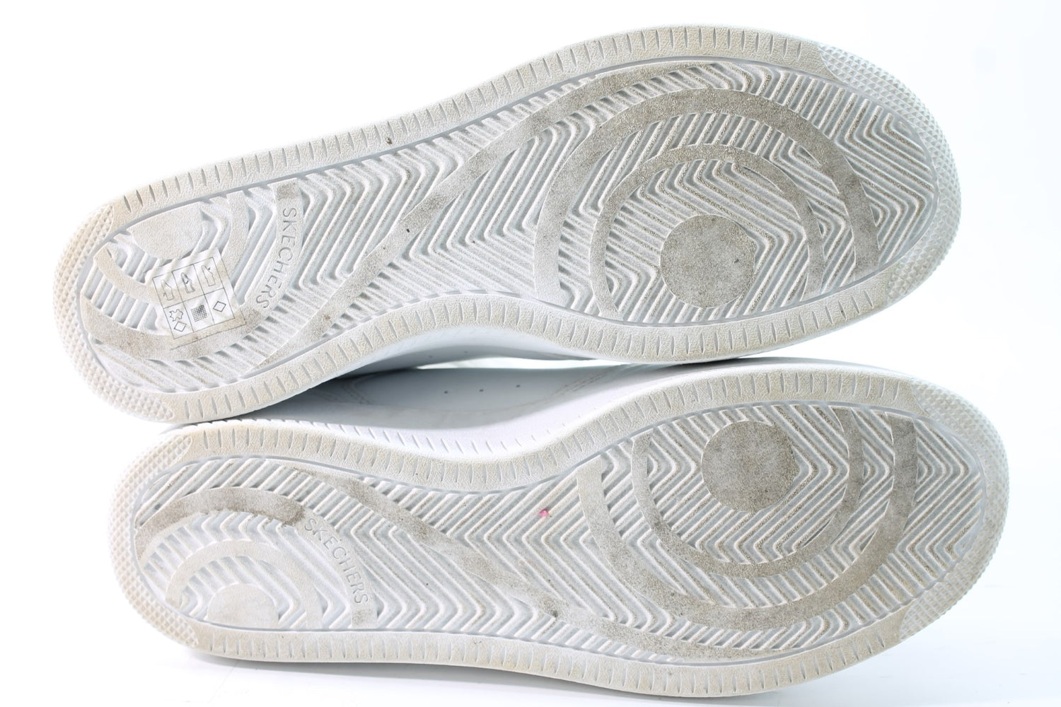 Skechers Women's Sport Court 2.0 Core Essential Sneakers Floor Sample