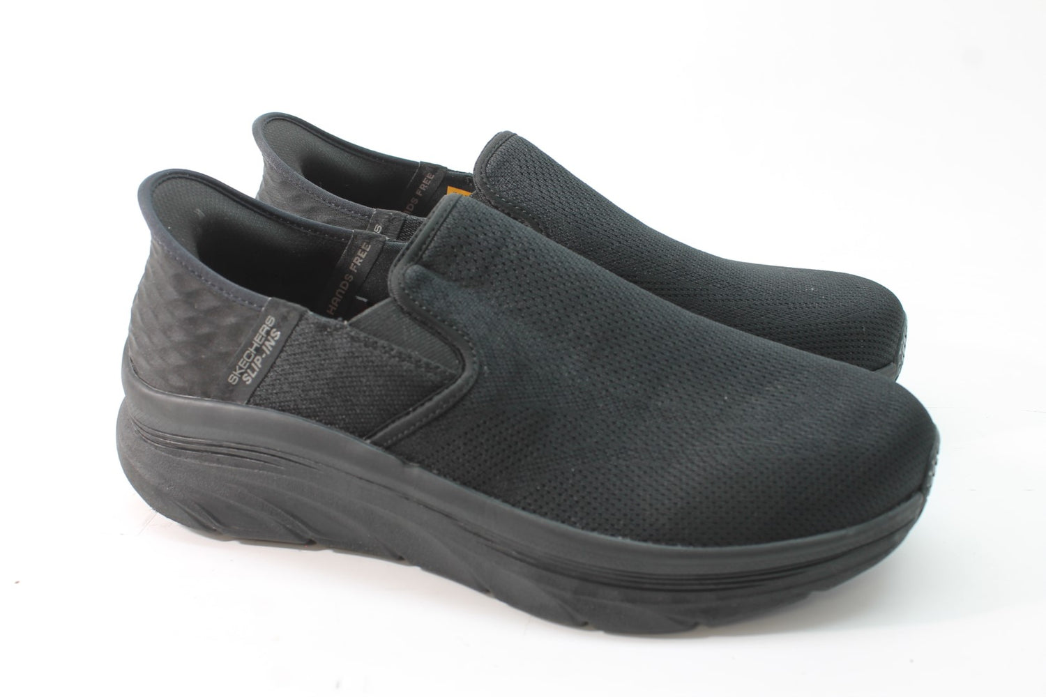Skechers Men's D'Lux Walker-Joden Slip Ins Floor Sample