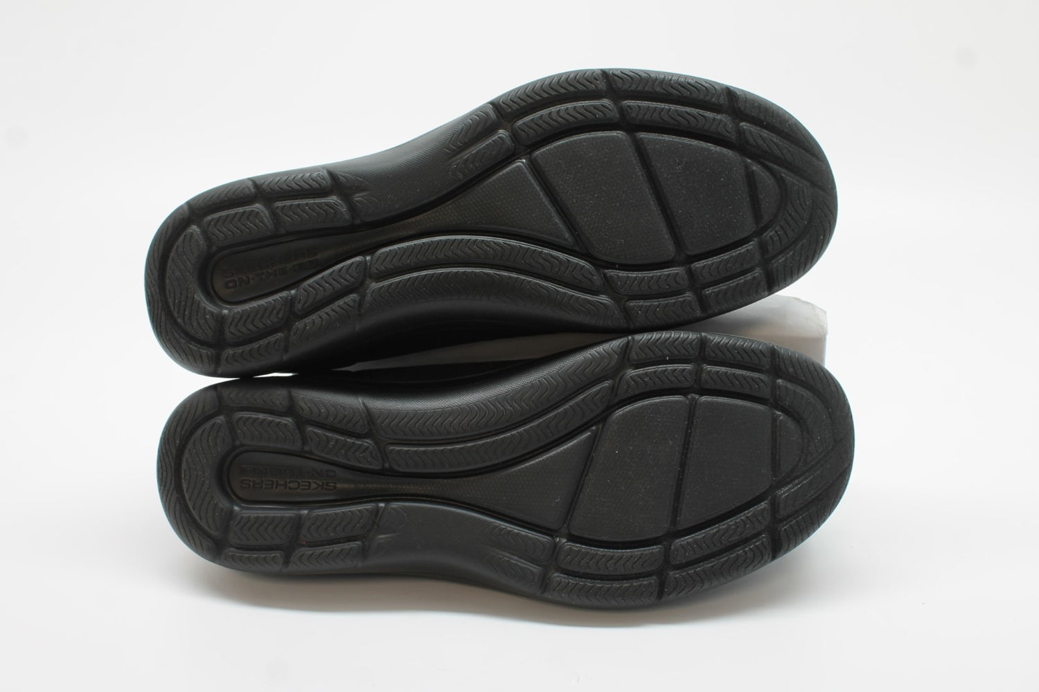 Skechers Women's Air Cooled Goga Mat Slip On Sneakers Floor Sample