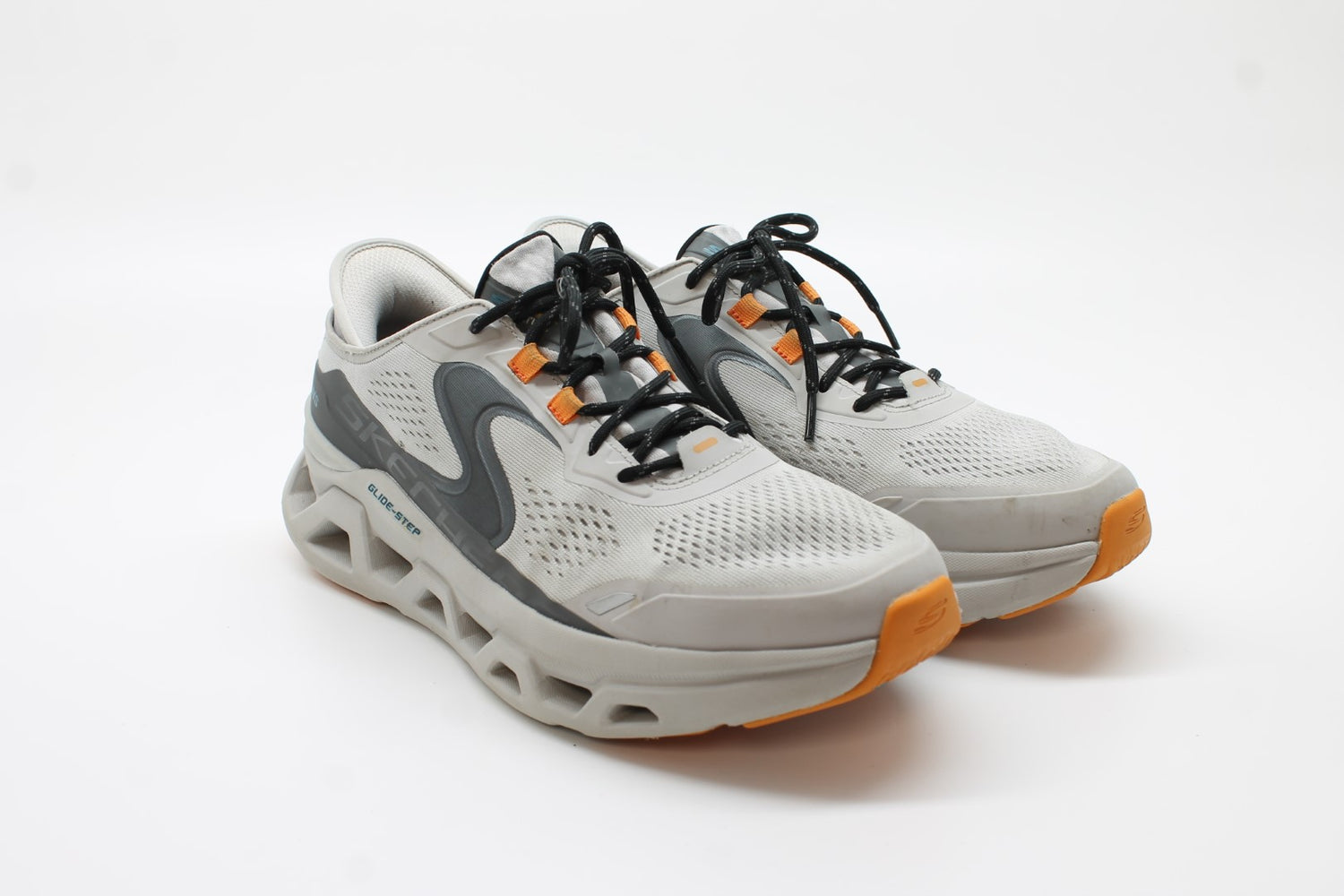 Grey/Charcoal