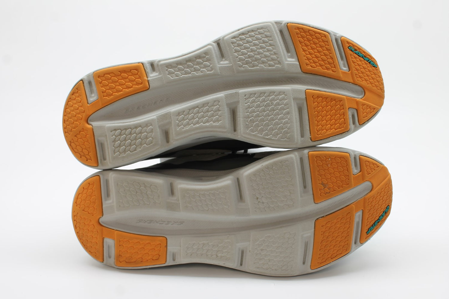 Skechers Men's Glide Step Altus Sneakers Floor Sample