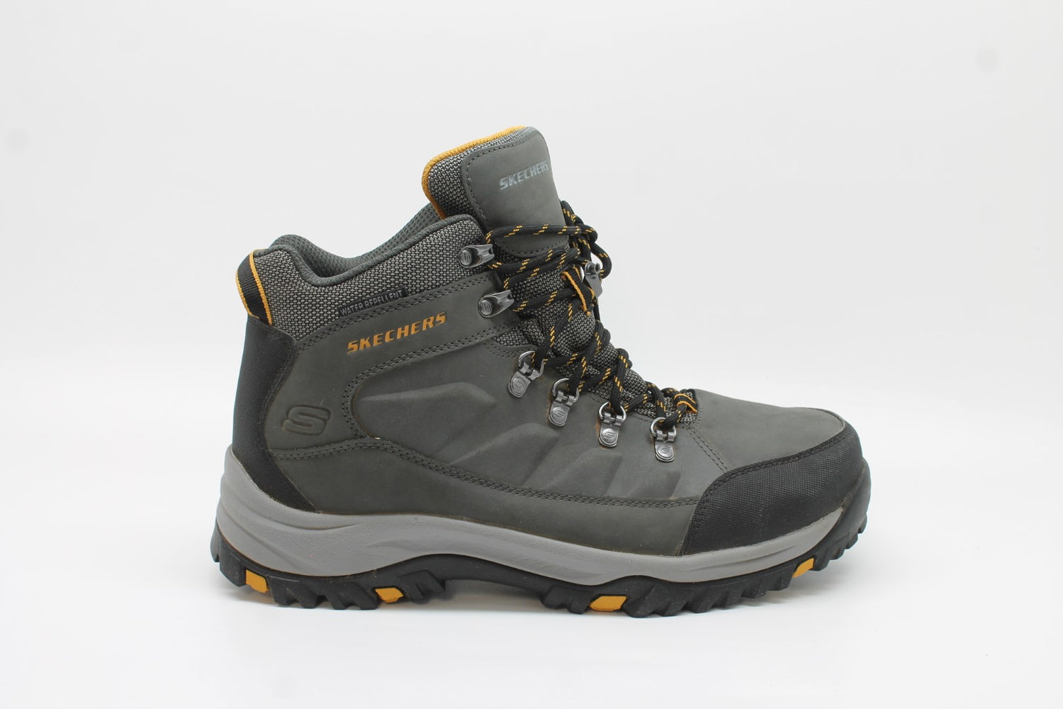 Skechers Men's Relaxed Fit Relment Dagget Boots Floor Sample