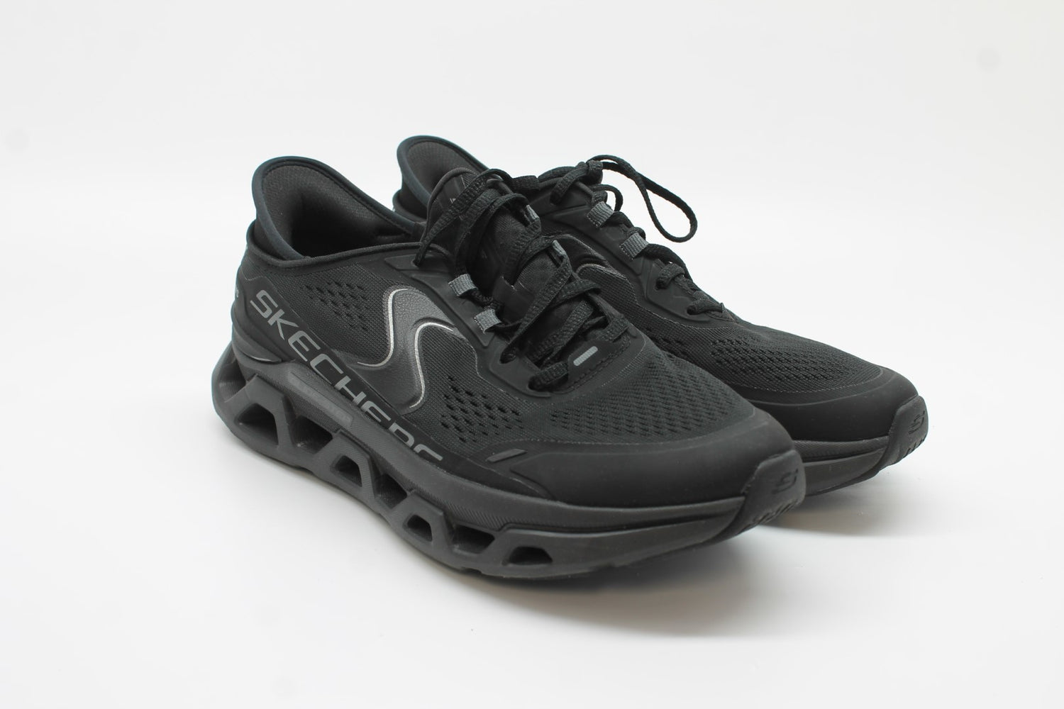 Black/Black