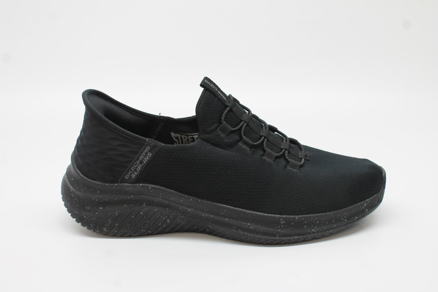 Skechers Men's Ultra Flex 3.0 Right Away Sneakers Floor Sample