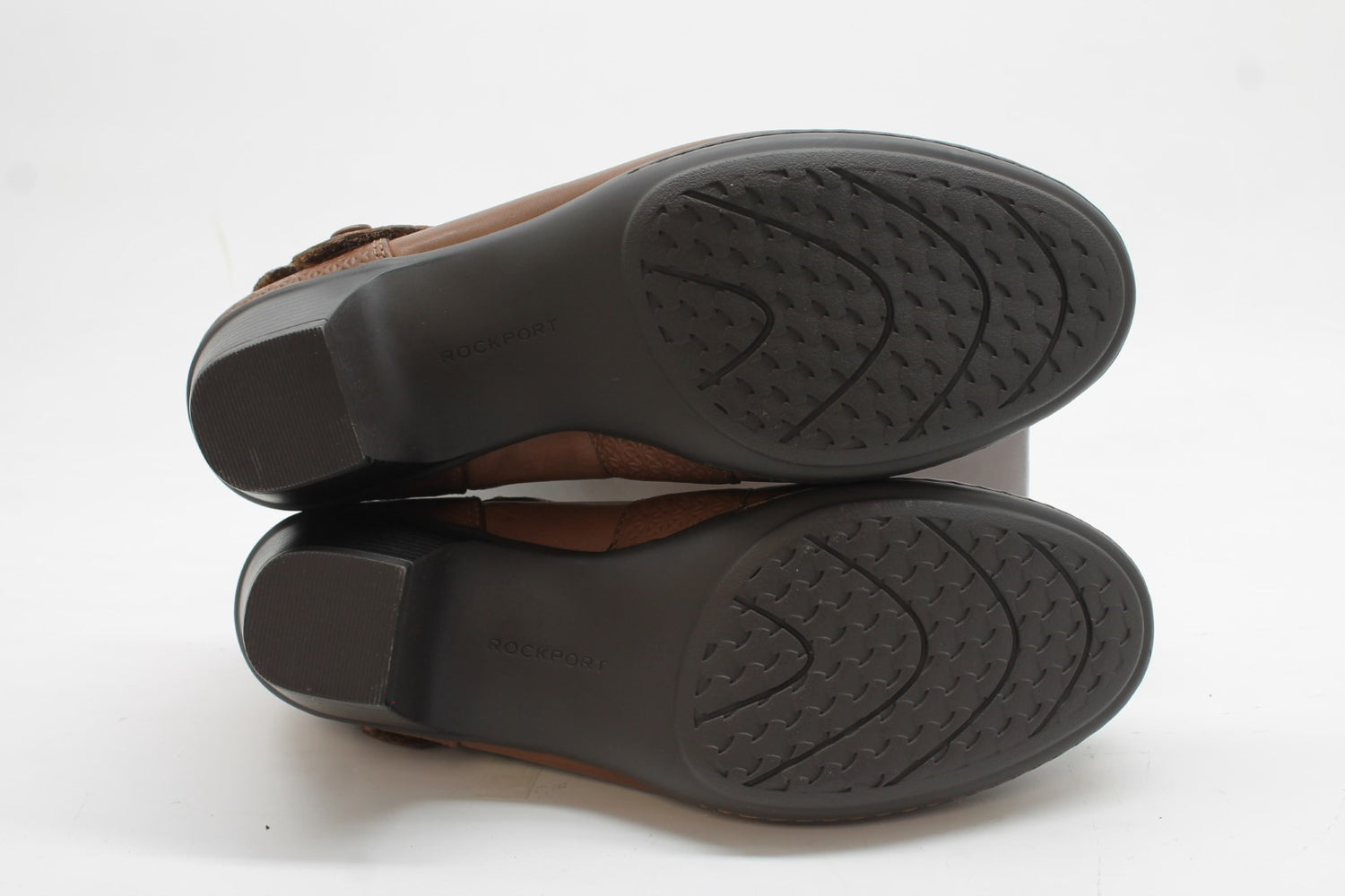 Cobb Hill Women's Kailyn Asymmetrical Mary Jane Pumps Floor Sample