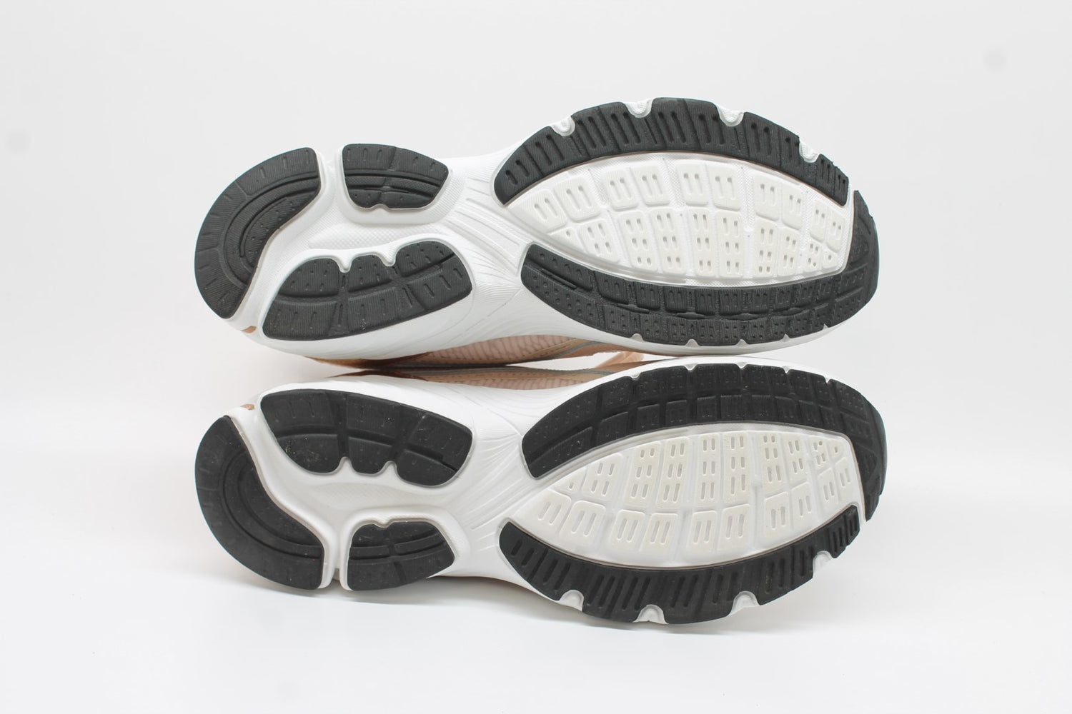 Ryka Imagine Women's Sneakers Floor Sample