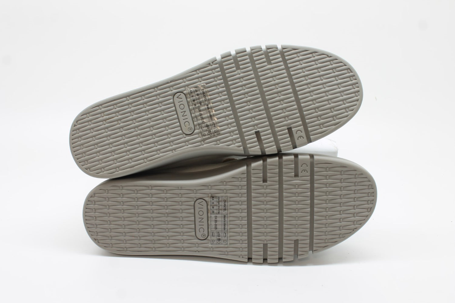 Vionic Women's Chantel Loafers Floor Sample